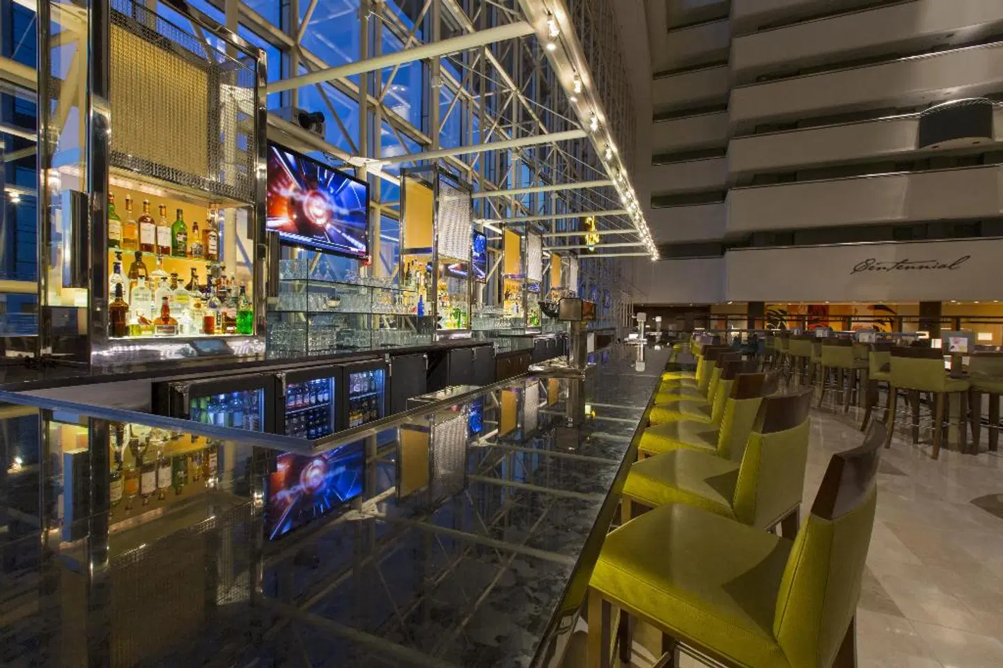 Hyatt Regency Dallas Bar