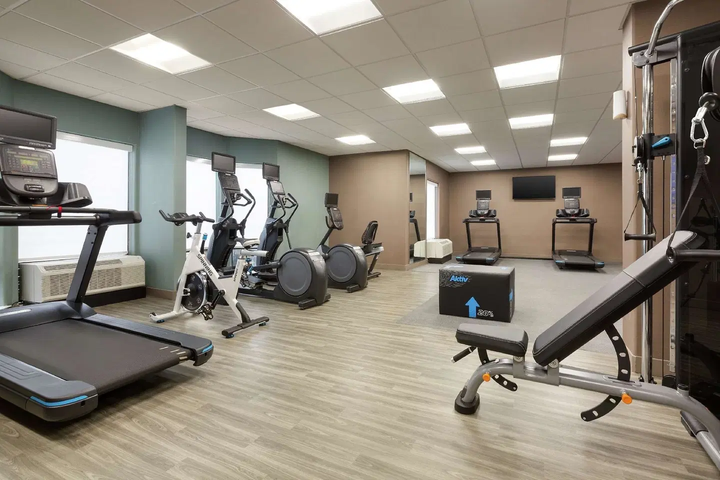 Hampton Inn & Suites Houston-Cypress Station SPORTS_AND_LEISURE