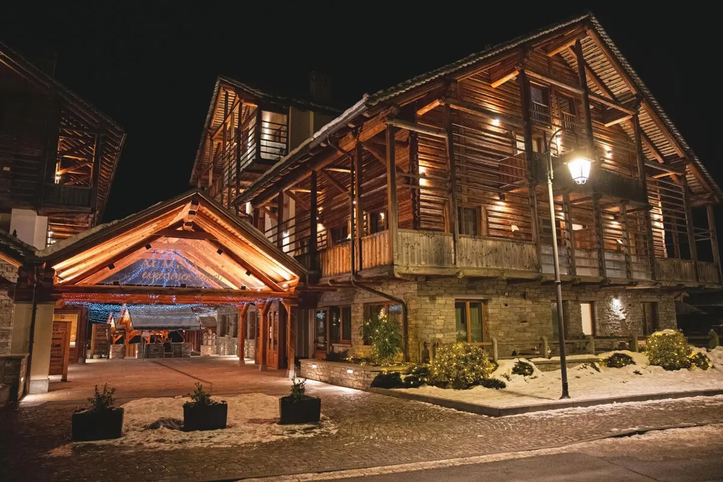 Alagna Mountain Resort & SPA LOUNGE_LOBBY