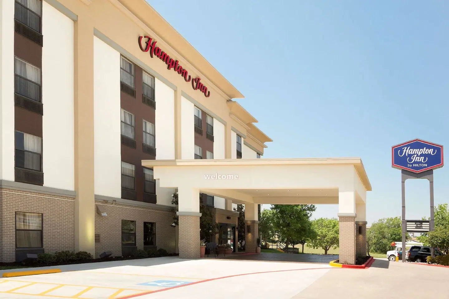 Hampton Inn Fort Worth Southwest Cityview EXTERIOR