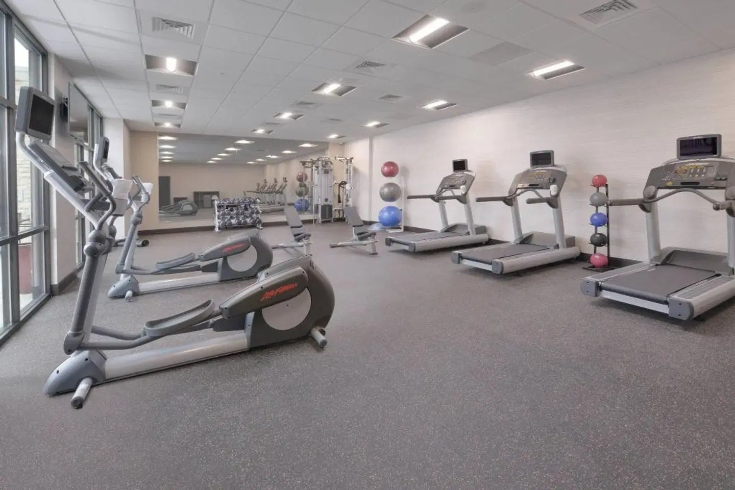 Courtyard b.M. Austin Pflugerville & Confernce C SPORTS_AND_LEISURE