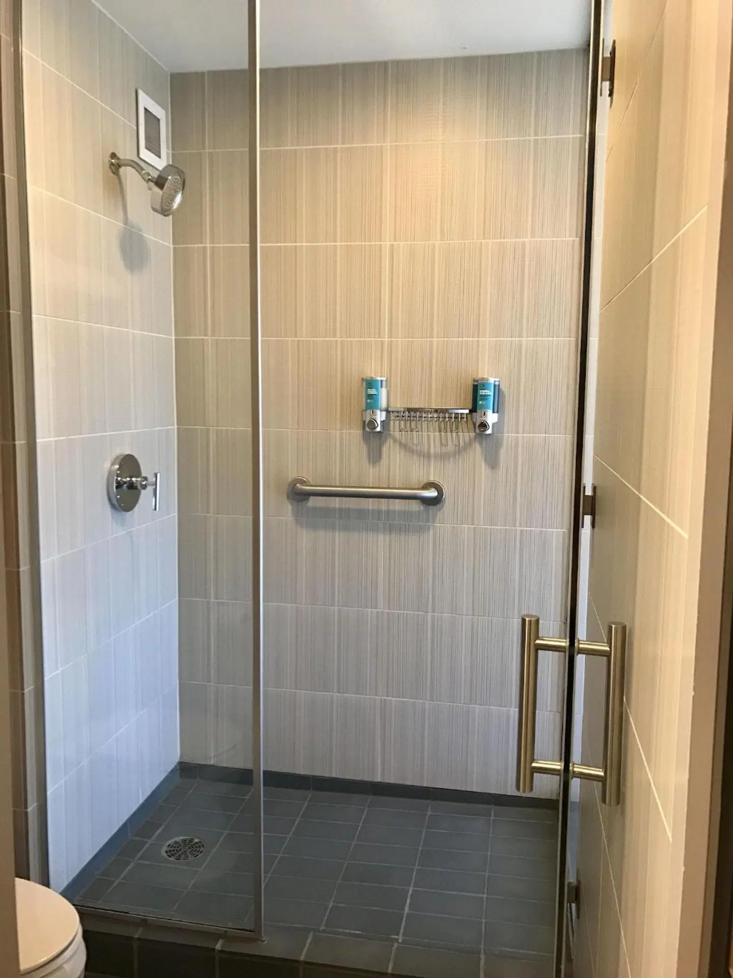 Aloft by Marriott Plano Badezimmer