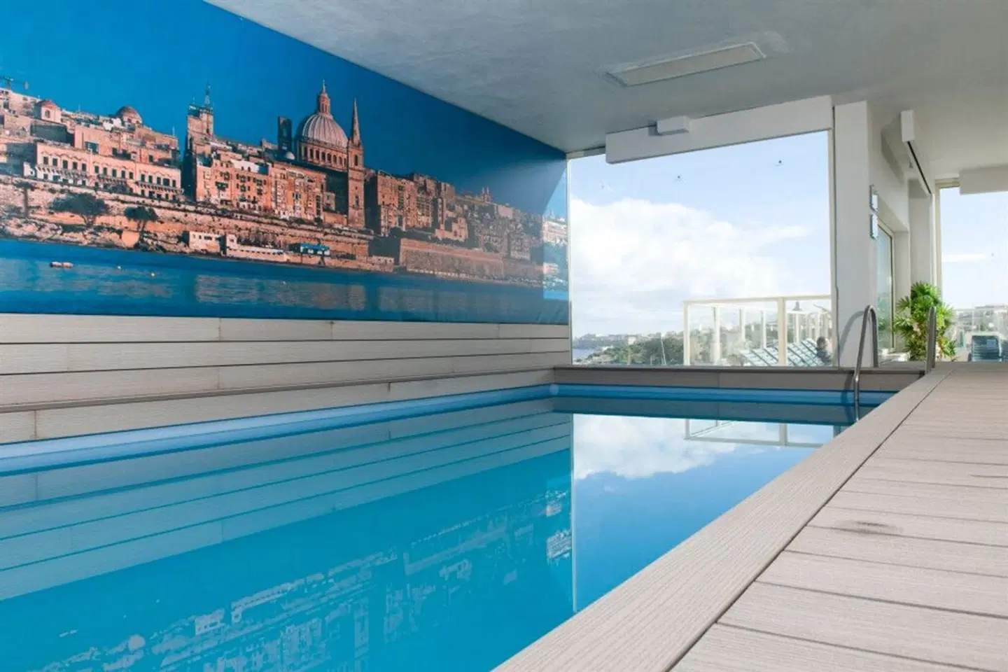 Bayview Hotel & Appartements - Hotel Hallenbad