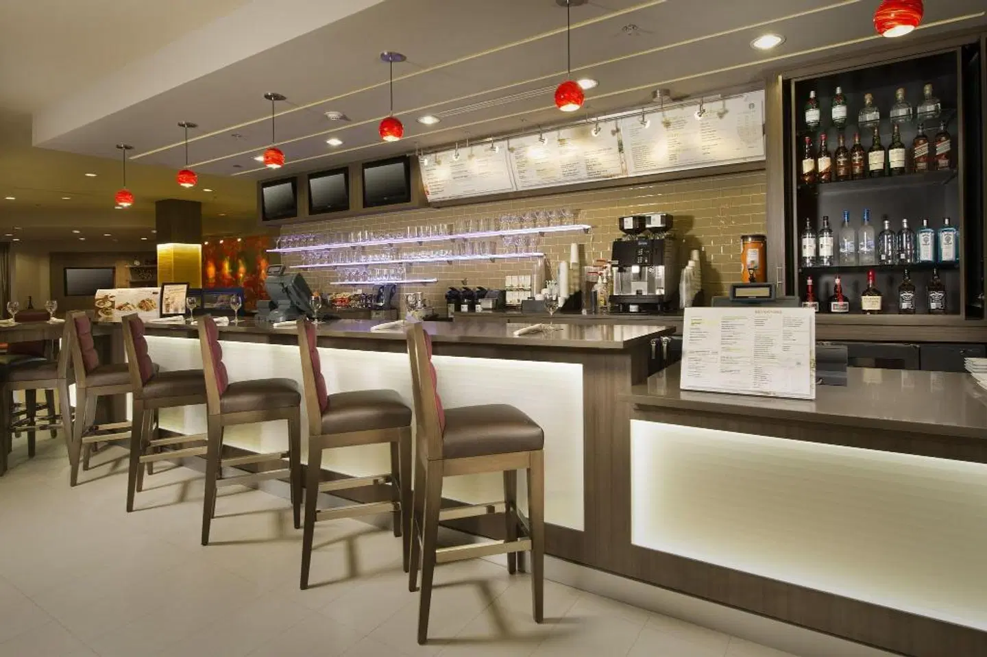 TownePlace Suites by Marriott Dallas DFW Airport N/Grapevine Bar