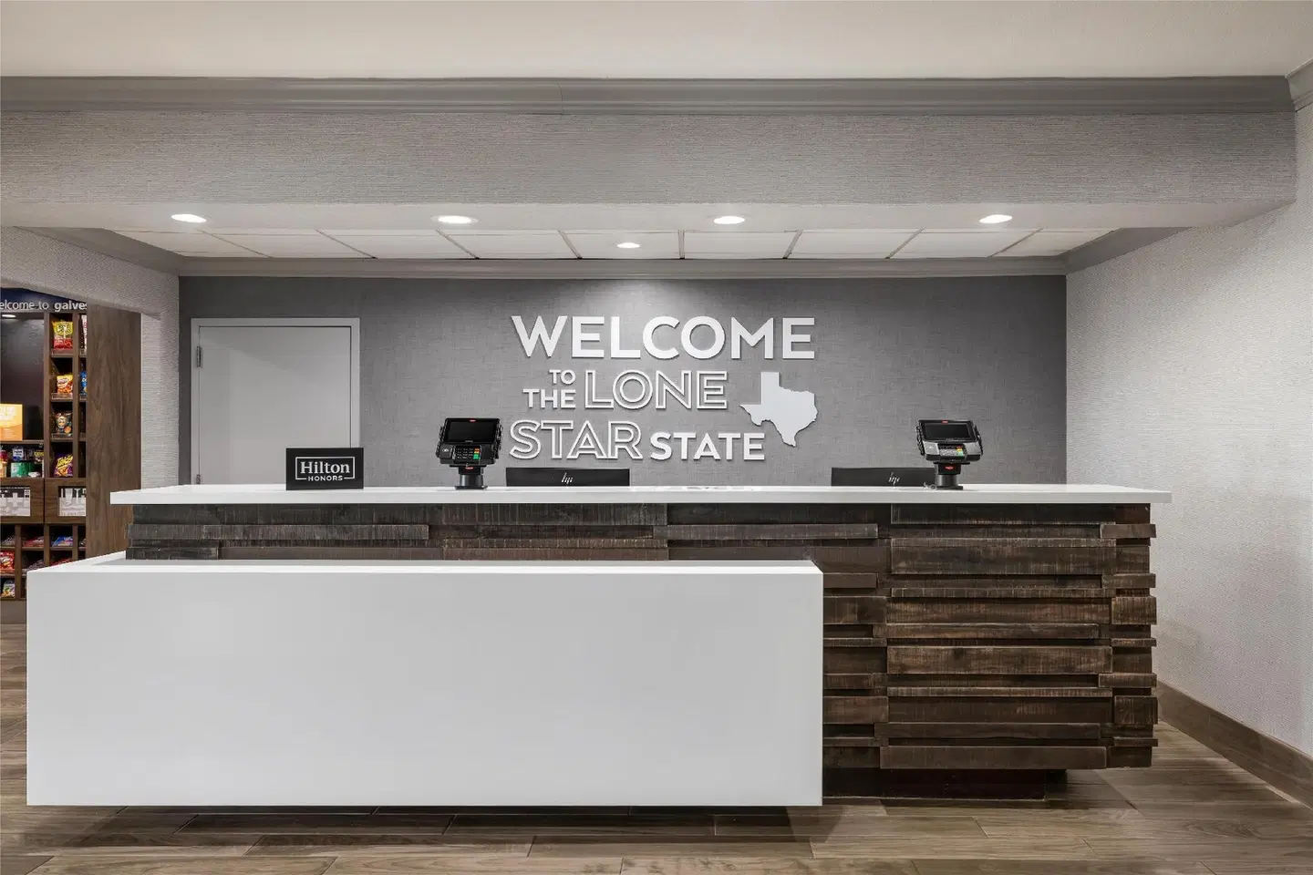 Hampton Inn & Suites Galveston LOUNGE_LOBBY