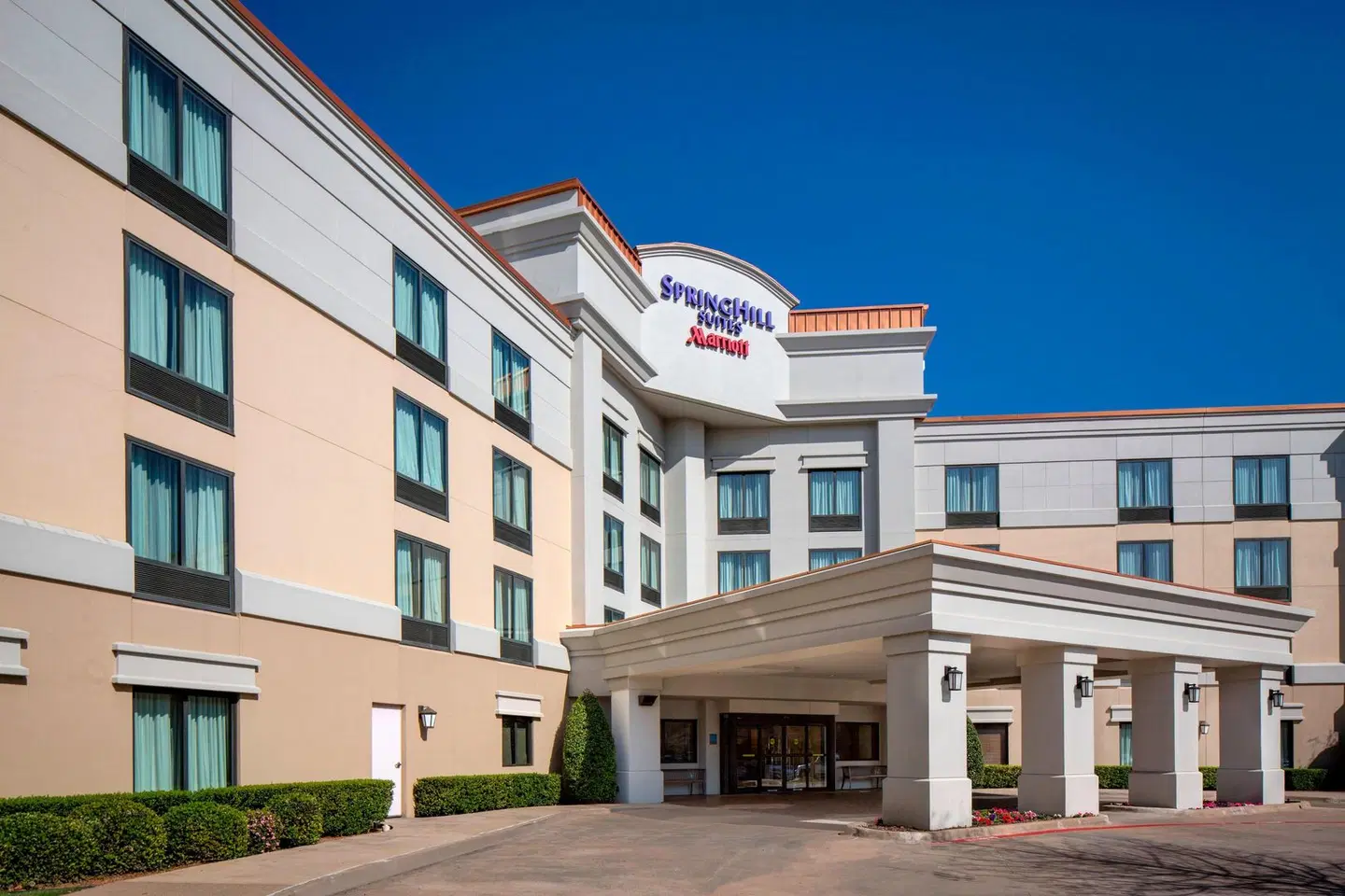 SpringHill Suites by Marriott Fort Worth University EXTERIOR