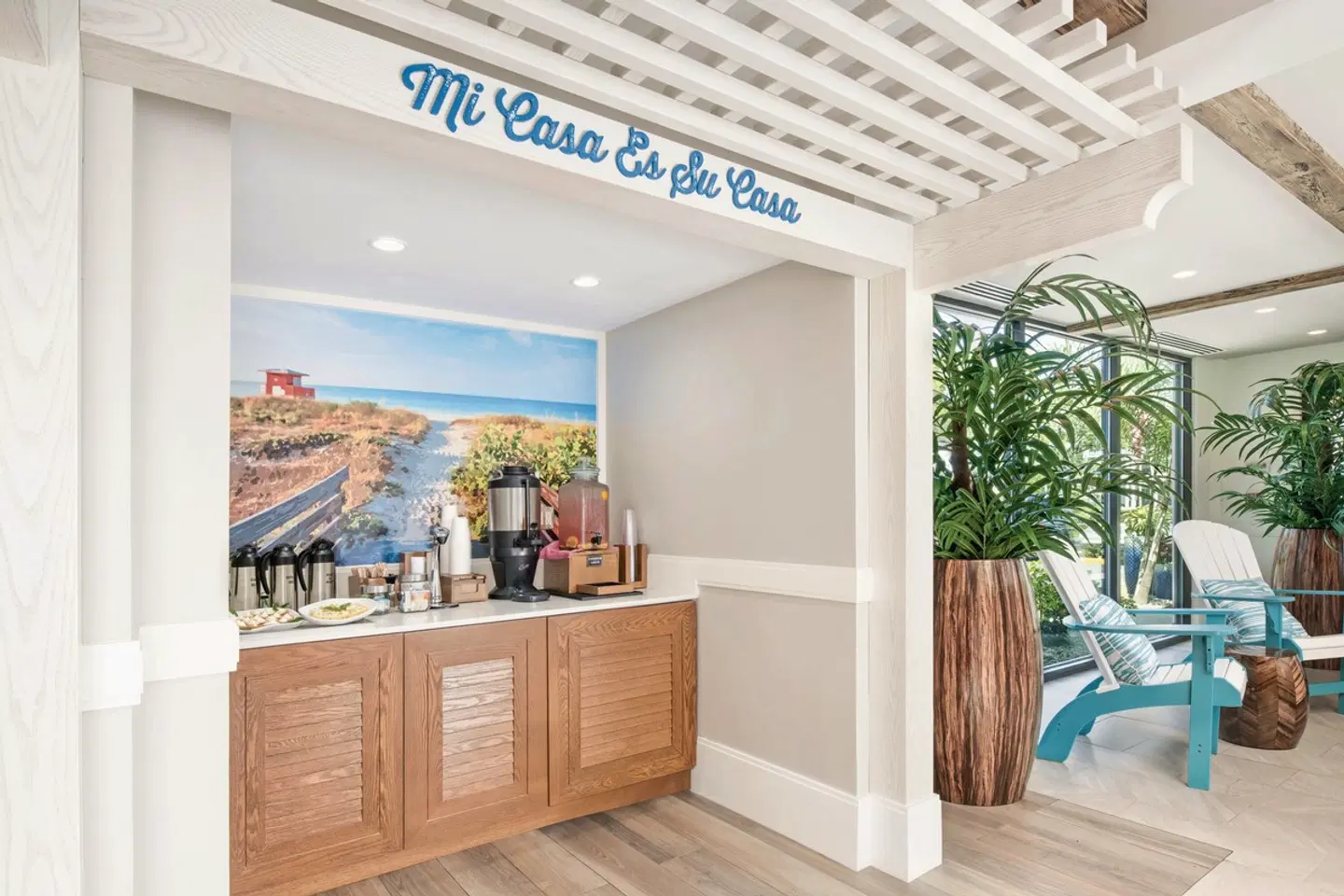 Compass by Margaritaville Naples LOUNGE_LOBBY