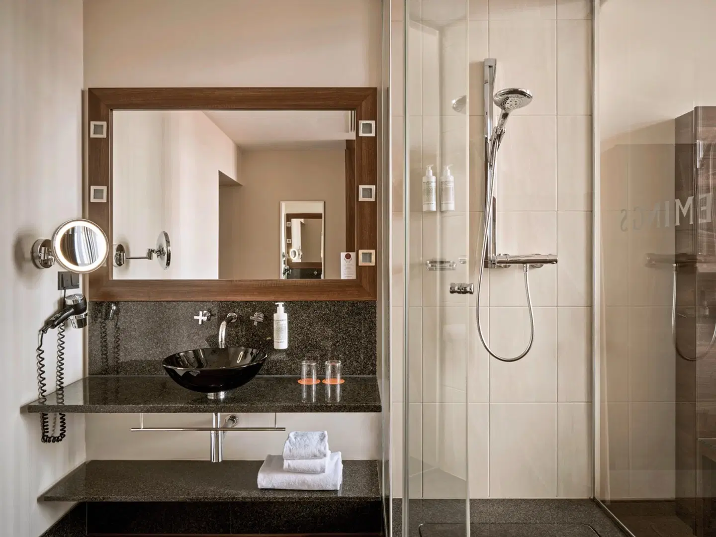Flemings Selection Hotel Wien City Badezimmer