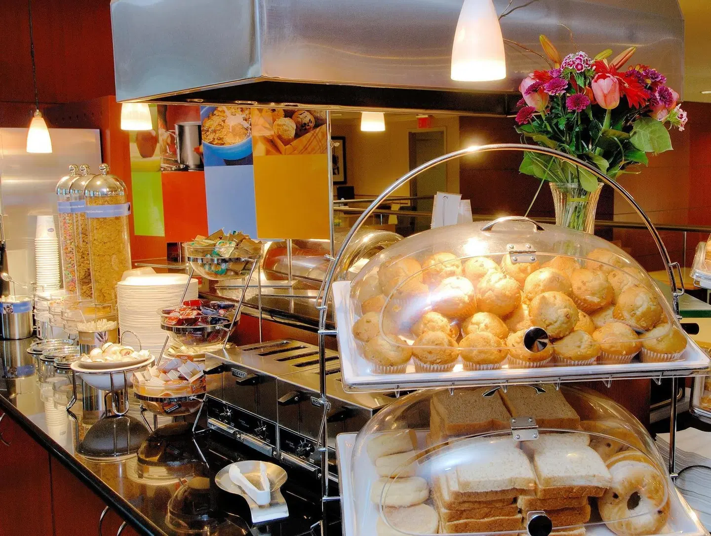 Hampton Inn & Suites by Hilton Vancouver-Downtown Restaurant