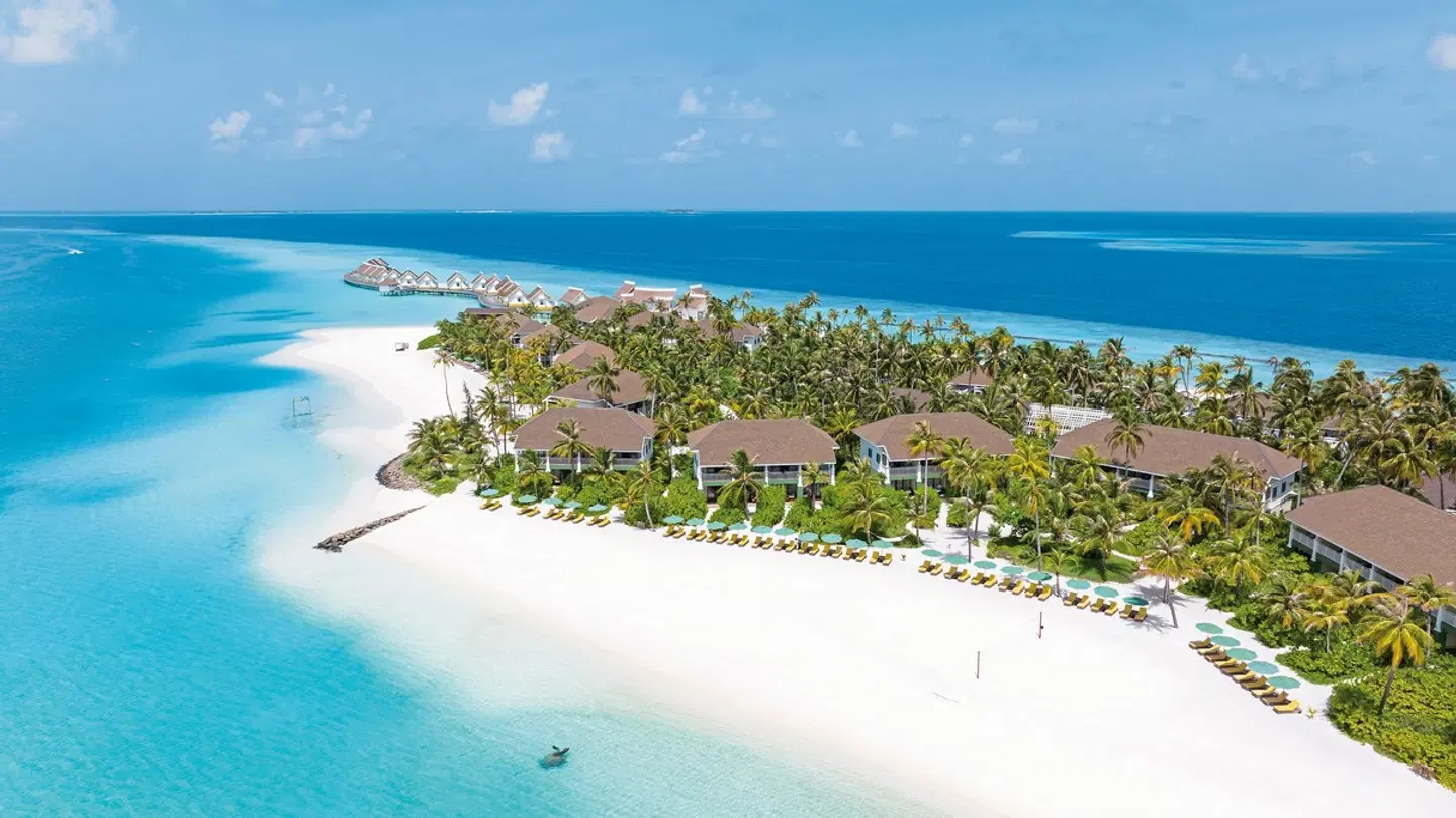 SAii Lagoon Maldives, Curio Collection by Hilton Strand