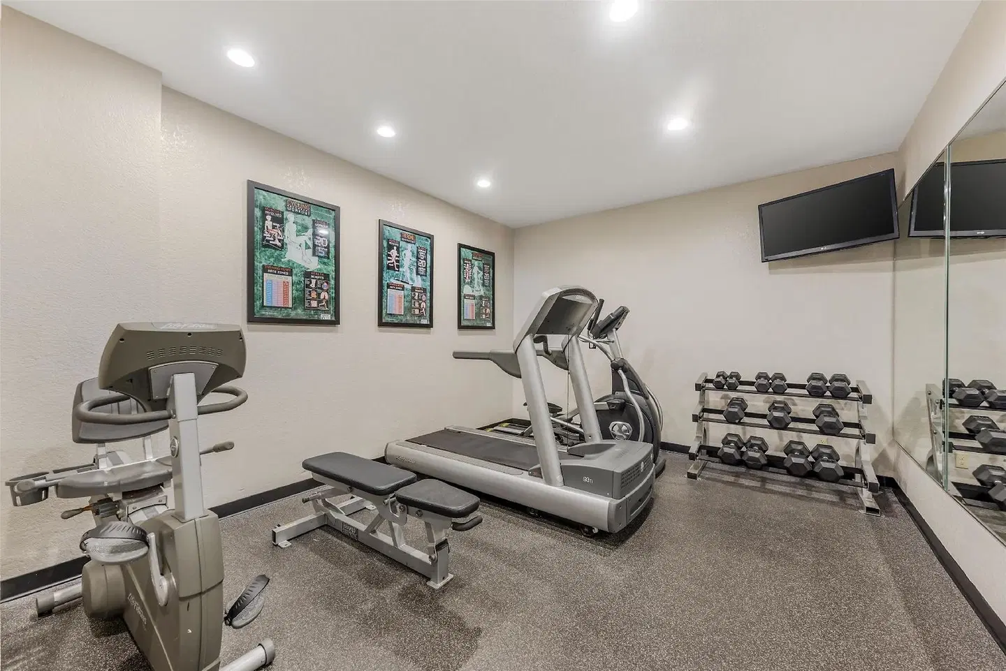 Best Western Alamo Suites SPORTS_AND_LEISURE