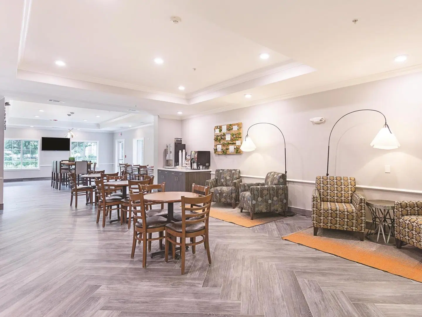 La Quinta Inn & Suites Houston Clay Road Bar