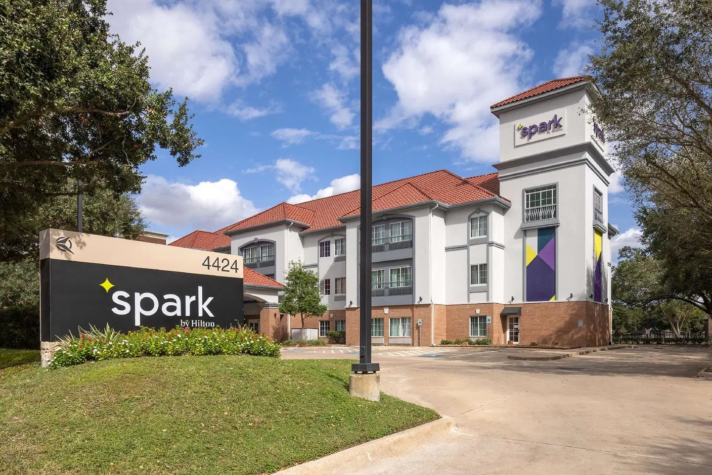 La Quinta Inn & Suites Houston Clay Road EXTERIOR