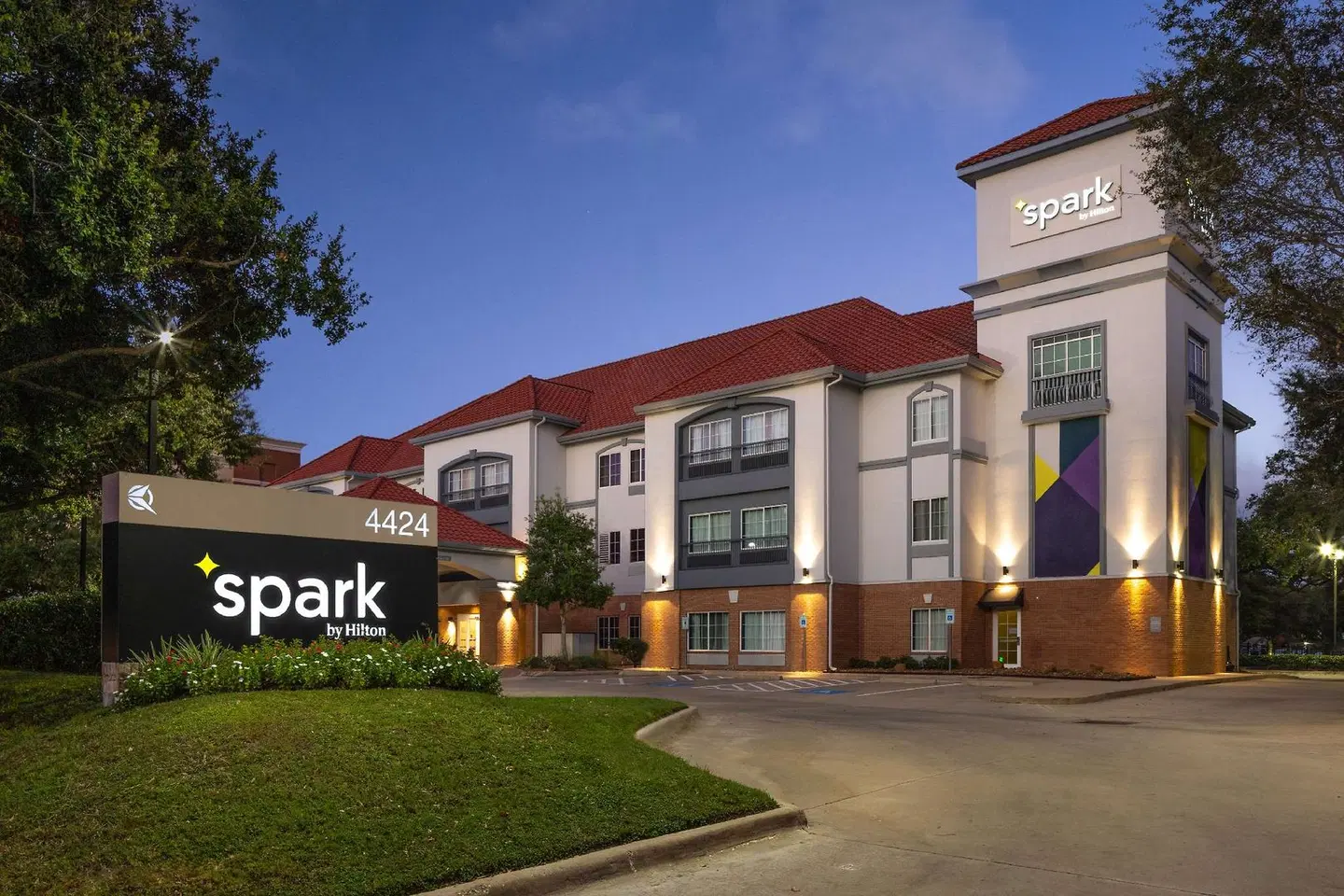 La Quinta Inn & Suites Houston Clay Road EXTERIOR