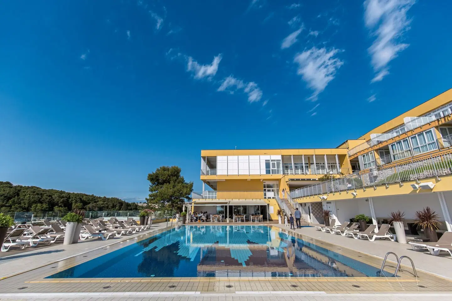 Splendid Resort EXTERIOR