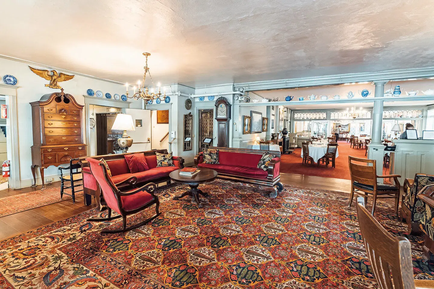 The Red Lion Inn LOUNGE_LOBBY