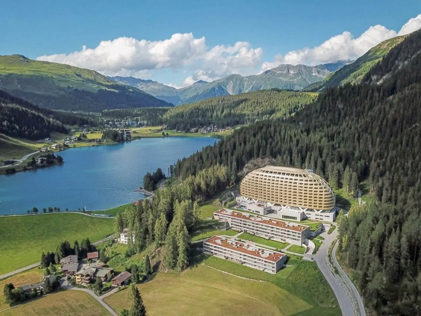 AlpenGold Hotel Davos EXTERIOR