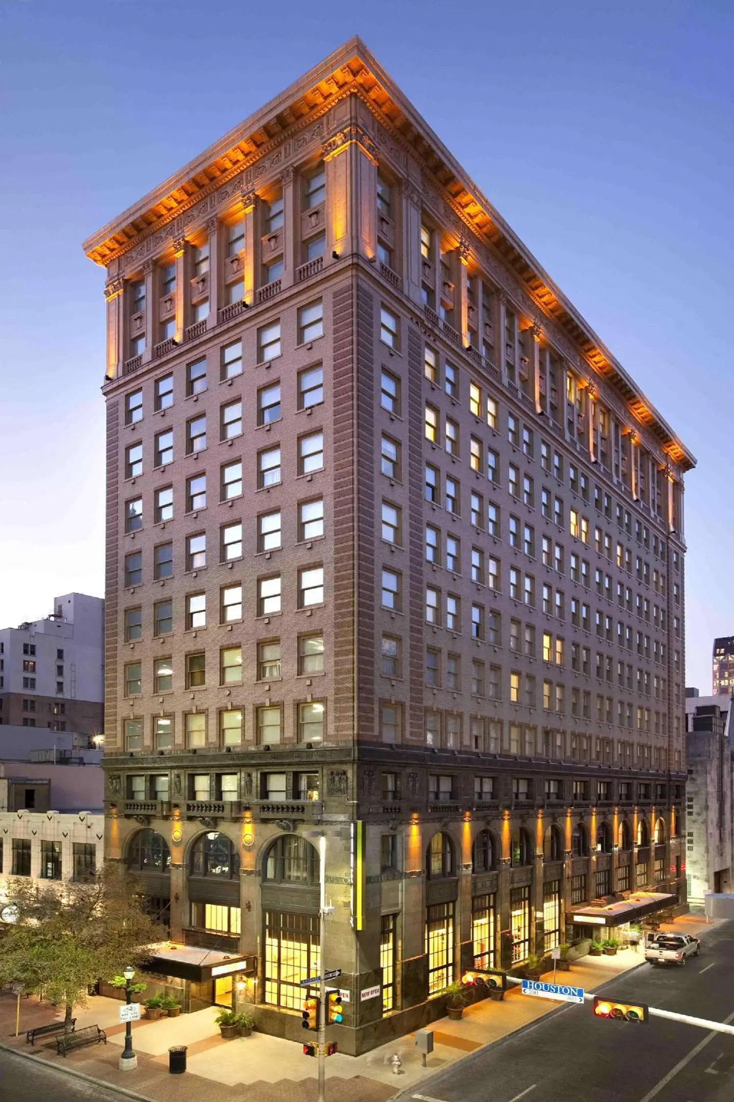 Home2 Suites by Hilton San Antonio Downtown - Riverwalk, TX EXTERIOR