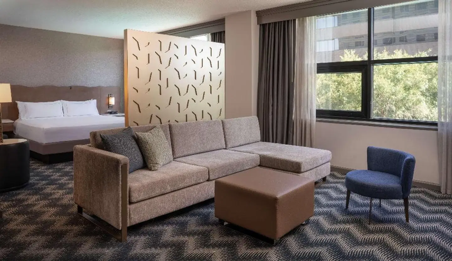 Hilton Houston North ROOM_EXAMPLE