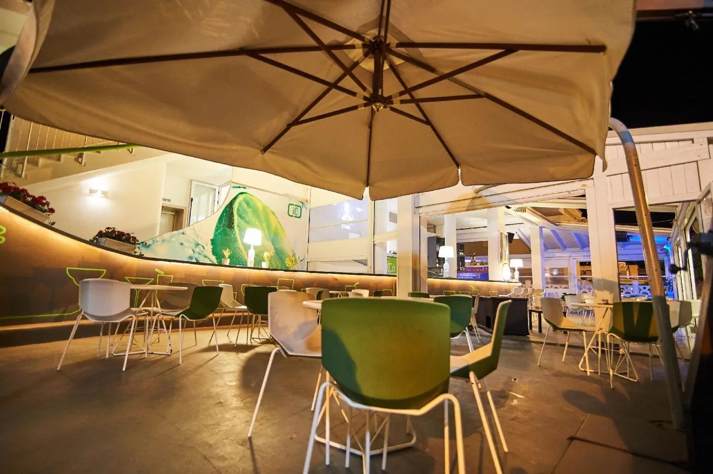 Cico Hotel Bar
