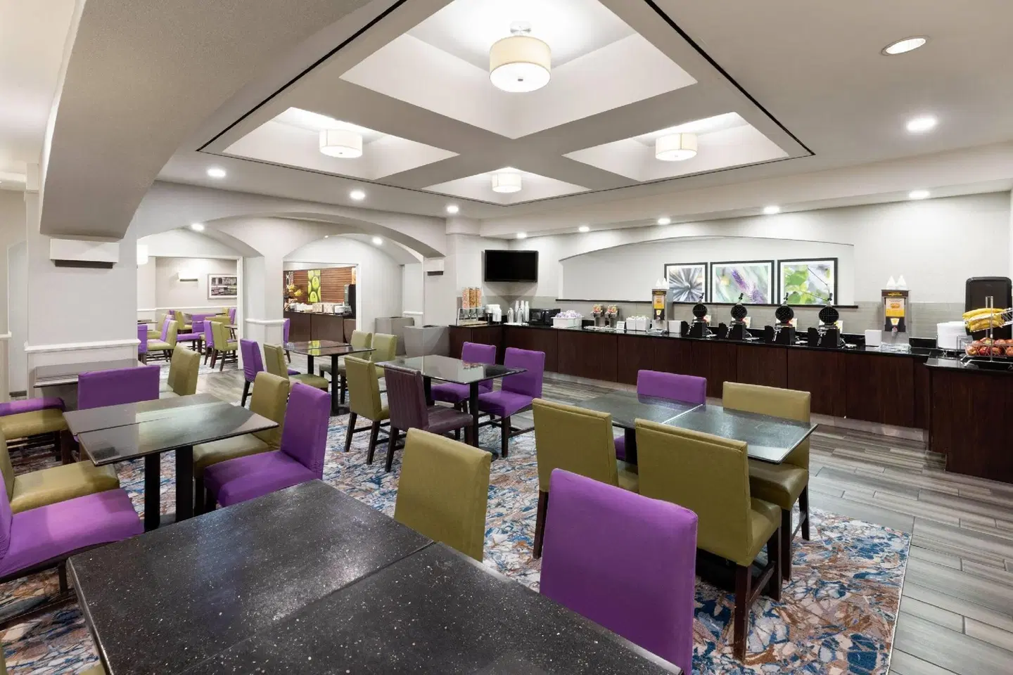 La Quinta Inn & Suites by Wyndham San Antonio Airport Bar