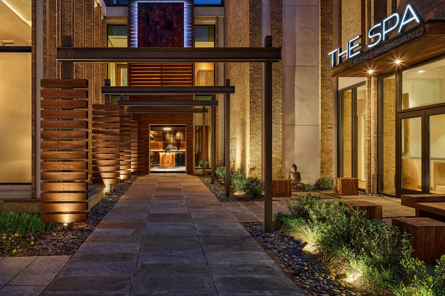 The Highland Dallas, Curio Collection by Hilton EXTERIOR