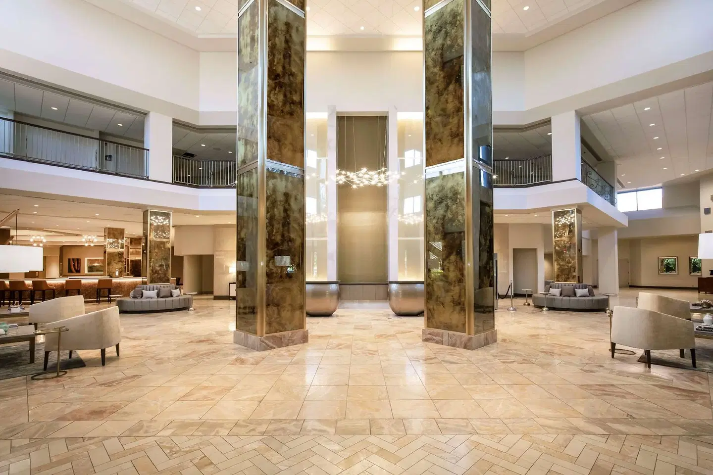 Hilton Richardson Dallas LOUNGE_LOBBY
