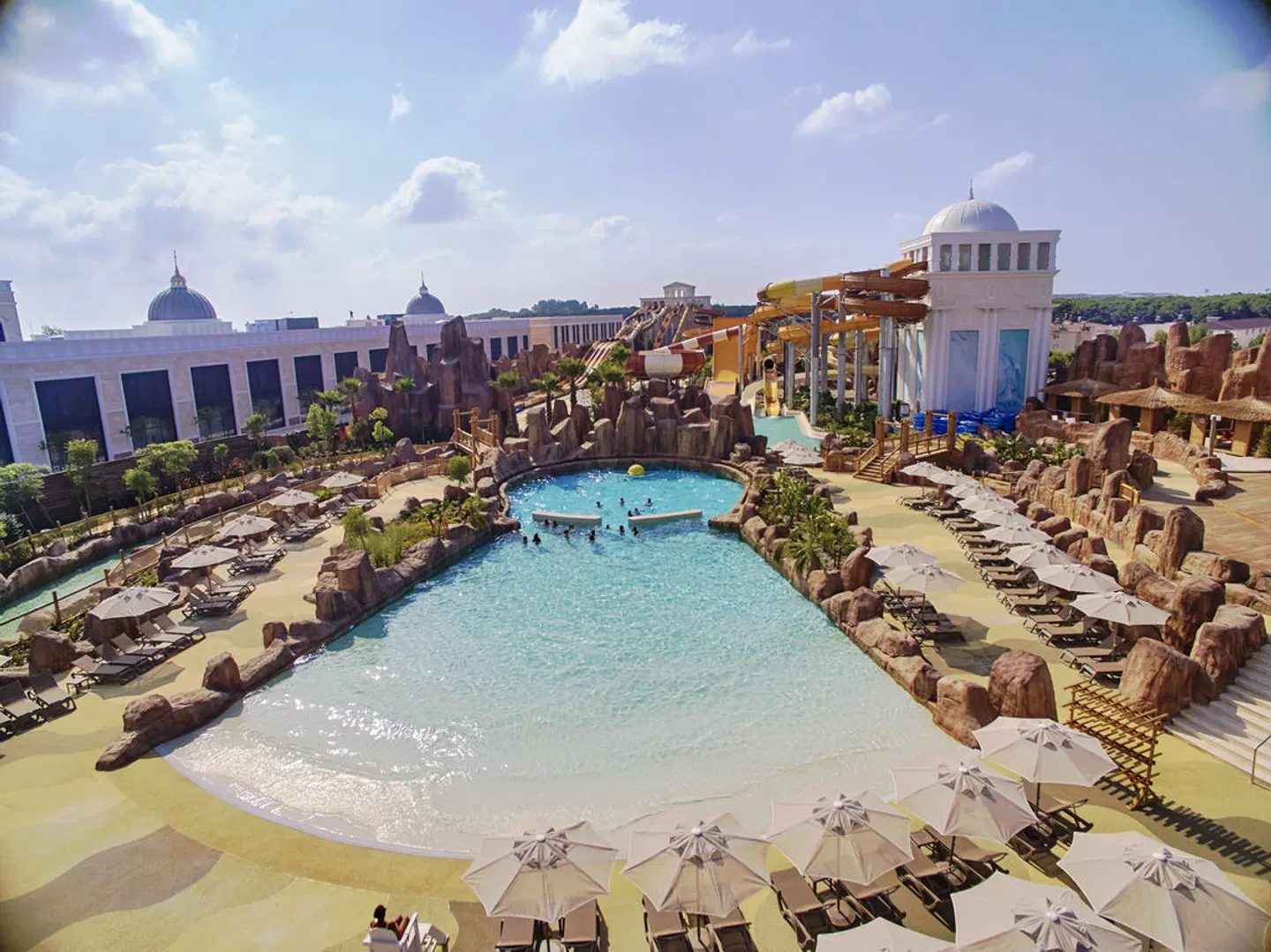 The Land of Legends Kingdom Hotel OUTDOOR_POOL