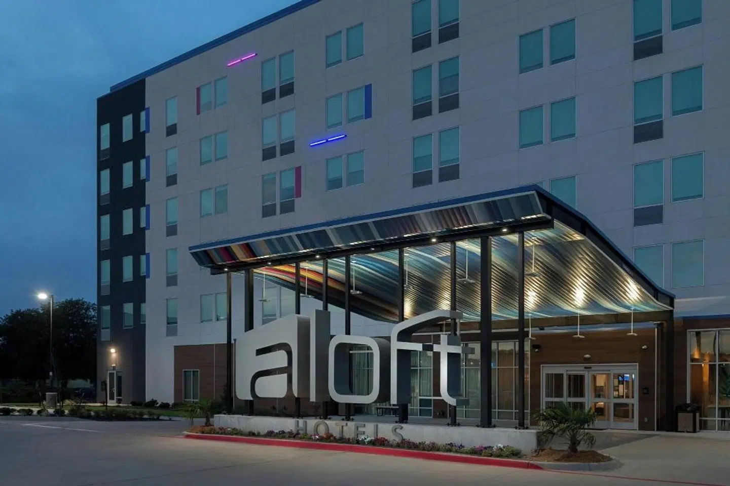 Aloft by Marriott DFW Airport North EXTERIOR