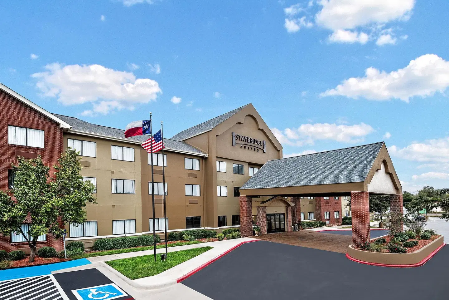 Staybridge Suites Lubbock by IHG EXTERIOR