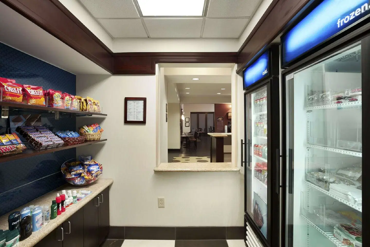 Hampton Inn & Suites Conroe - I-45 North ROOM_EXAMPLE