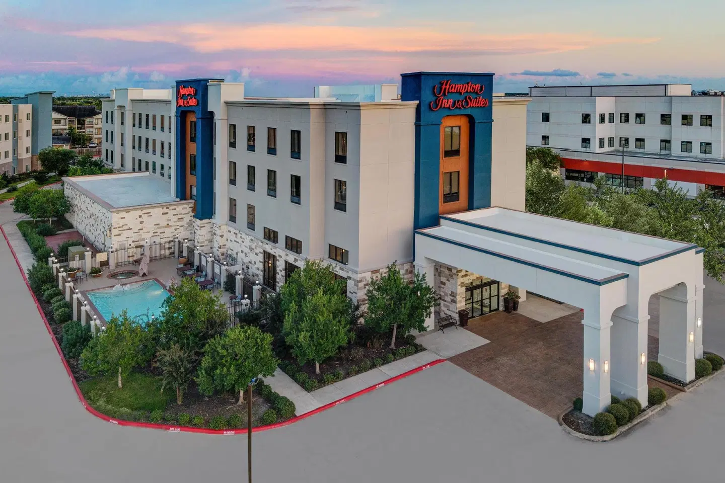 Hampton Inn & Suites Houston/Pasadena EXTERIOR