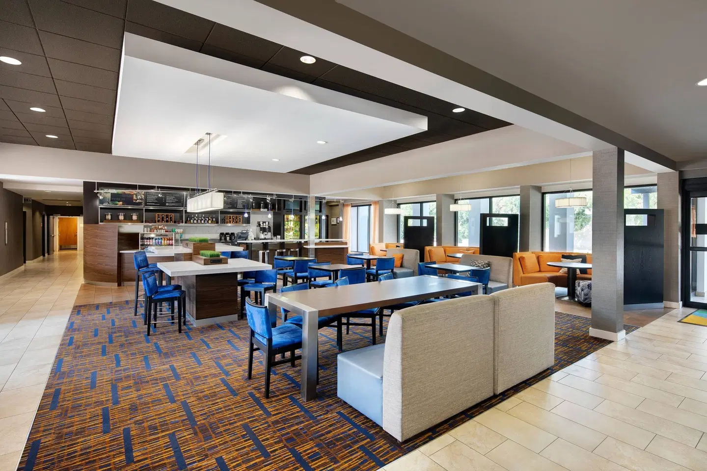 Courtyard by Marriott Dallas Addison/Midway Restaurant