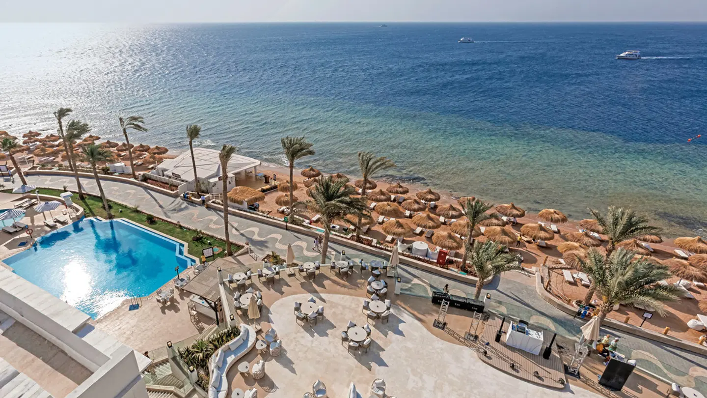 SUNRISE Remal Beach Resort Strand