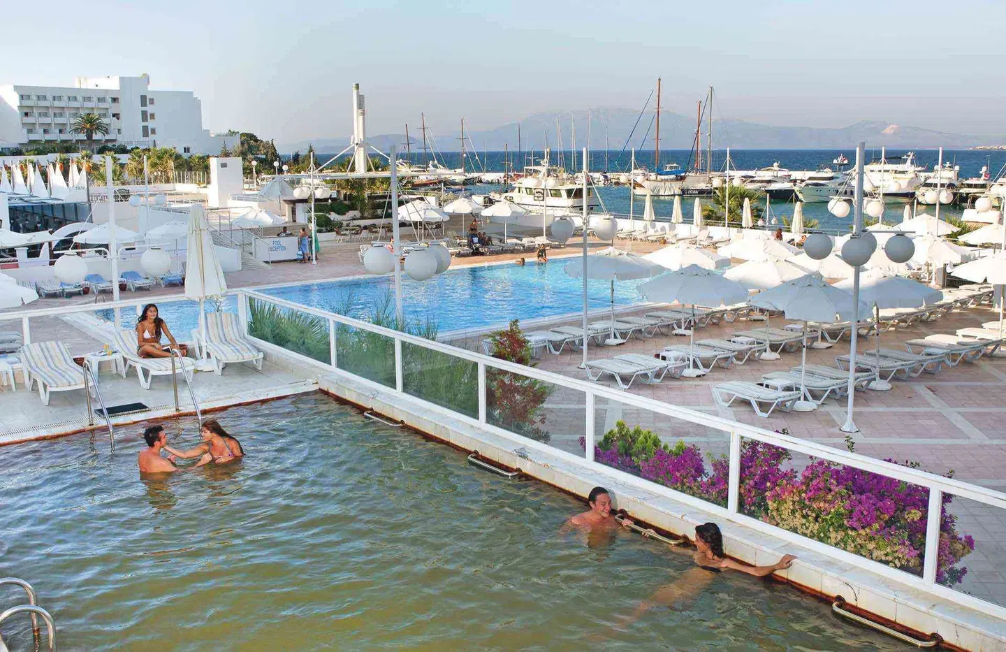 Altinyunus Resort OUTDOOR_POOL