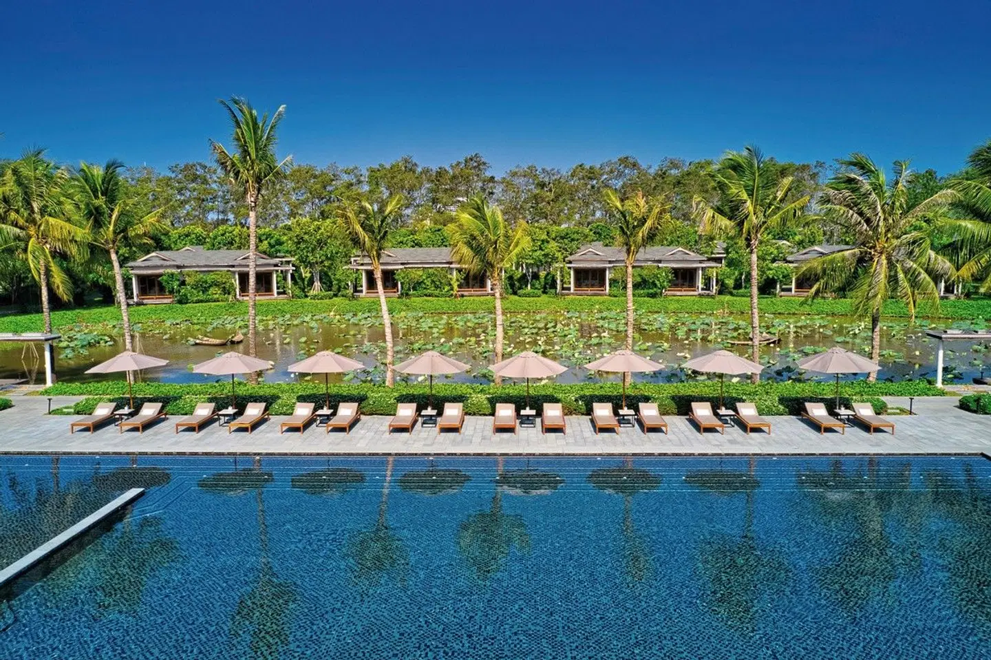Legacy Mekong OUTDOOR_POOL