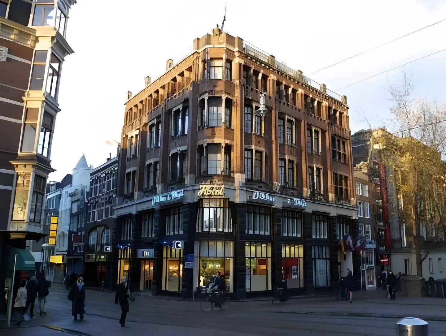 Dikker & Thijs Fenice EXTERIOR
