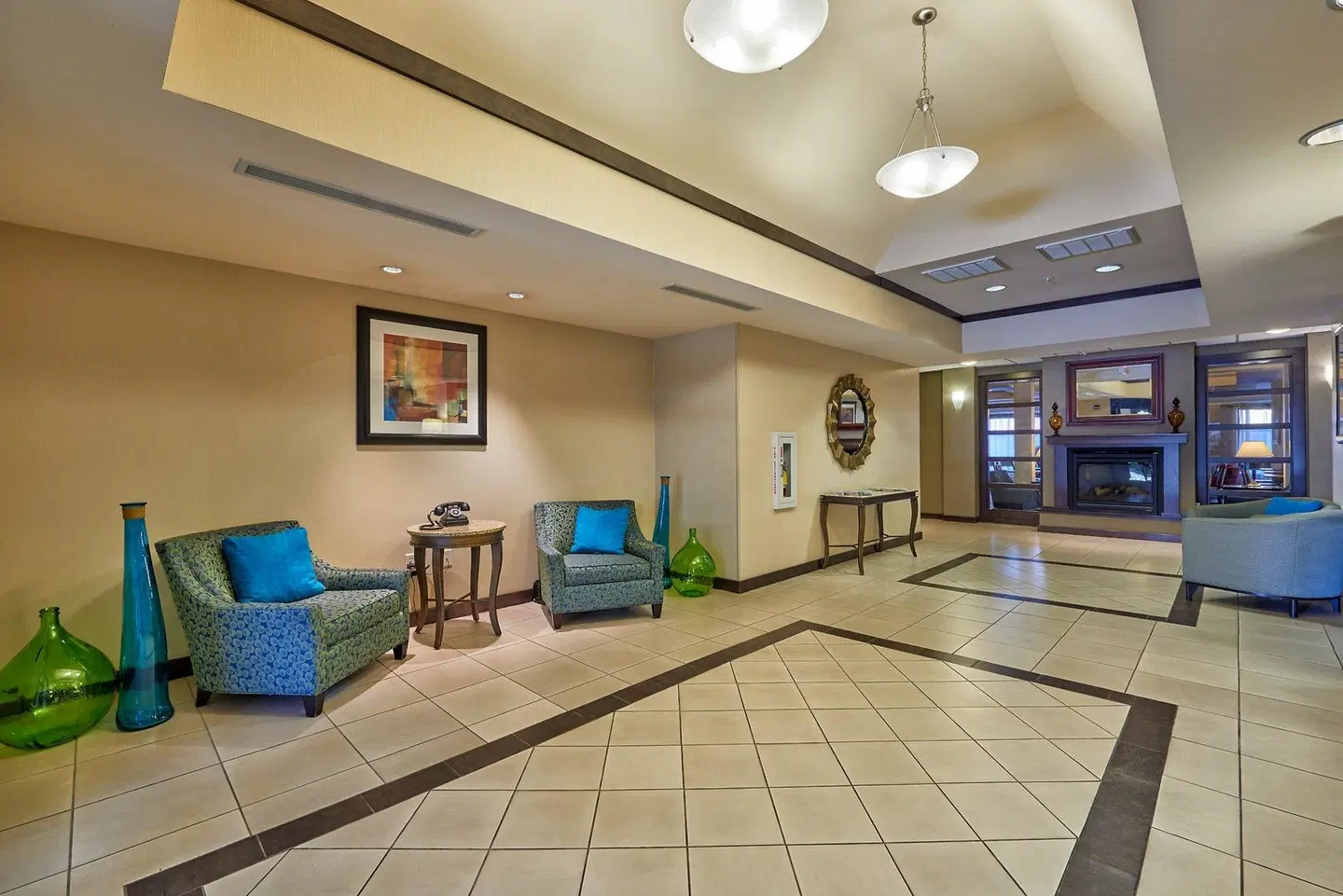 Holiday Inn Express Hotel & Suites El Paso Airport Area by IHG LOUNGE_LOBBY
