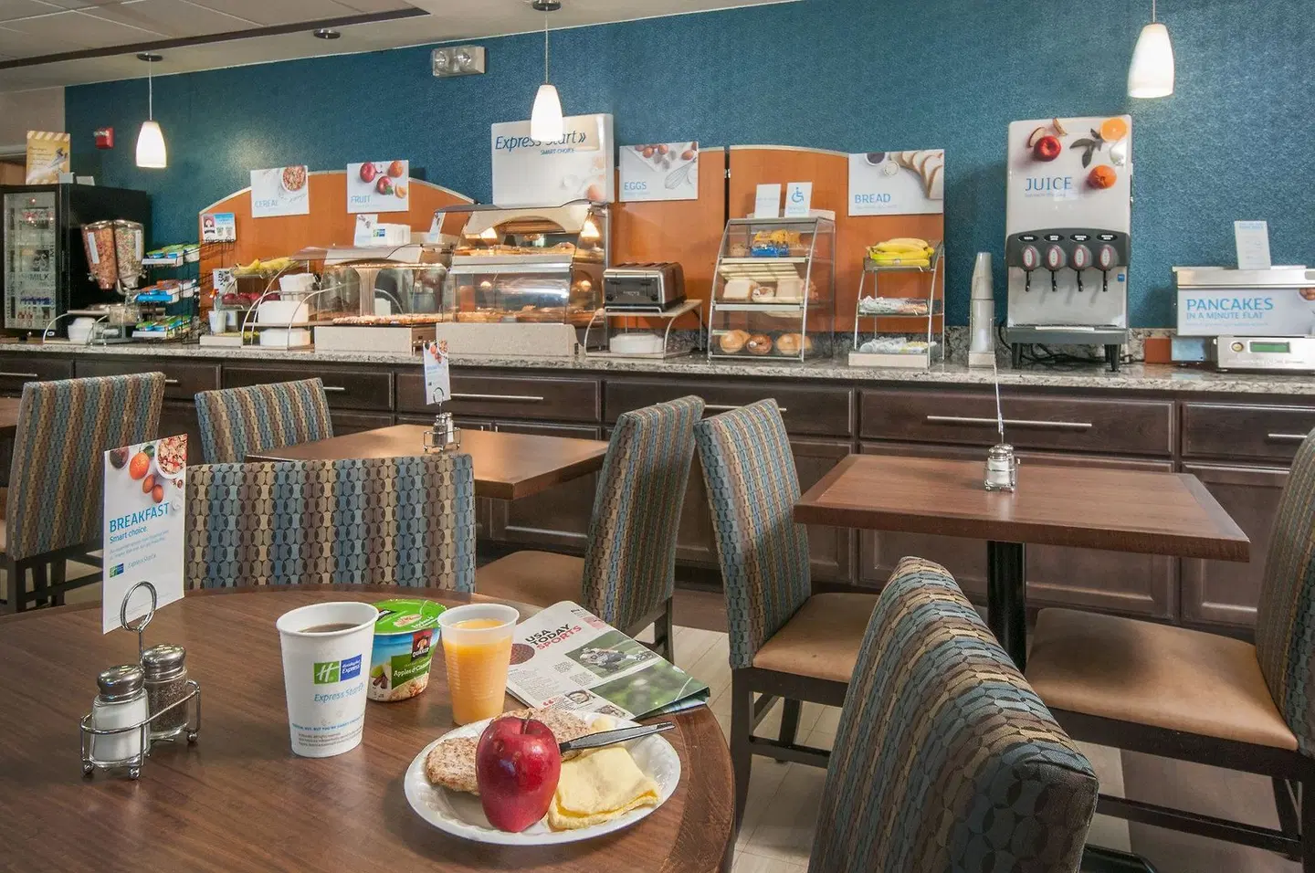 Holiday Inn Express San Antonio - Rivercenter Area Restaurant