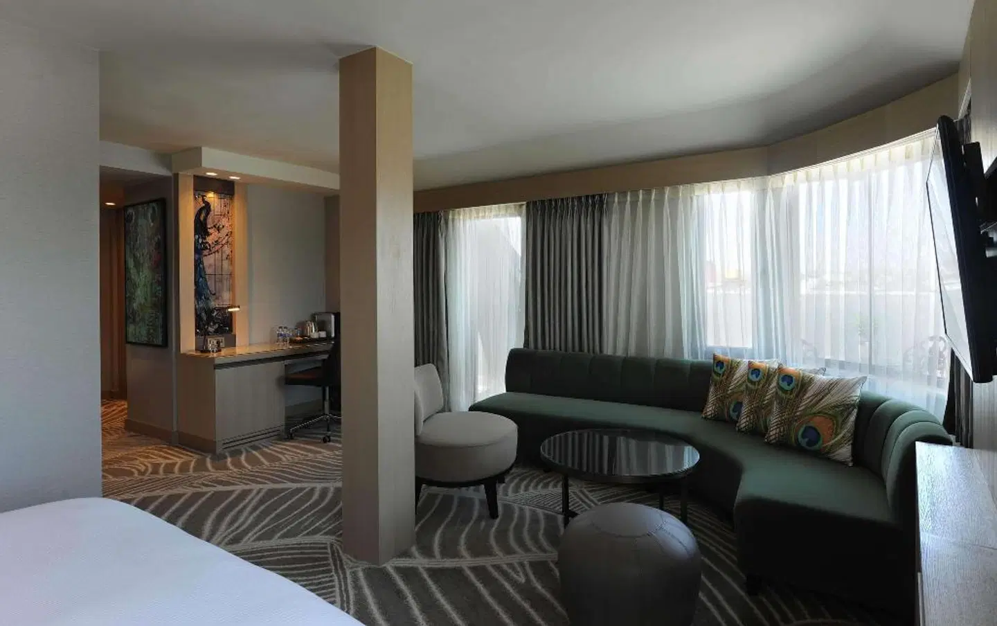 DoubleTree by Hilton Istanbul Sirkeci ROOM_EXAMPLE