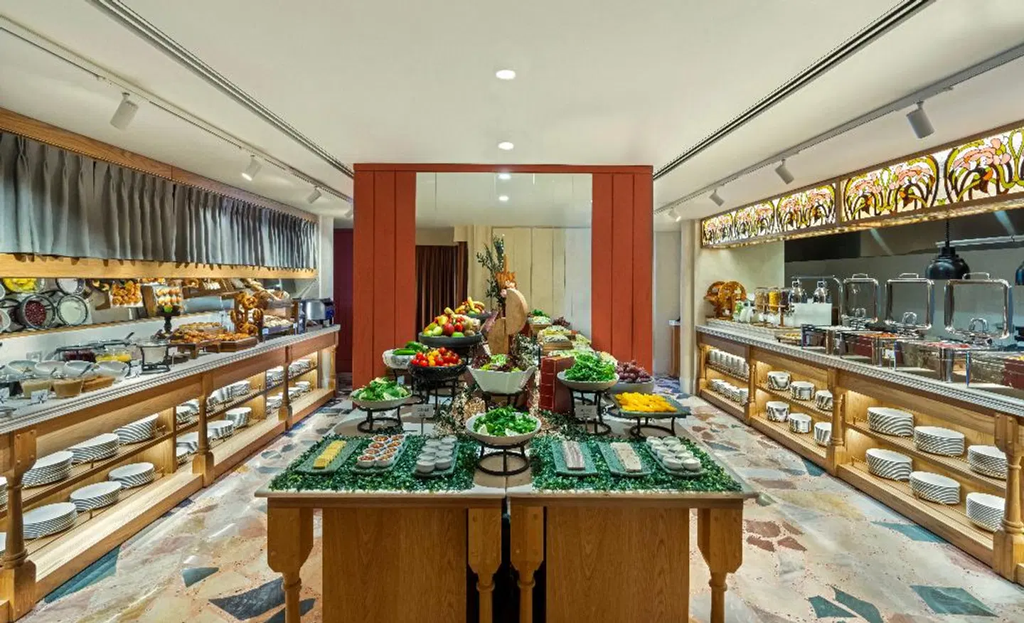 Crowne Plaza Istanbul Ortakoy Bosphorus by IHG Restaurant