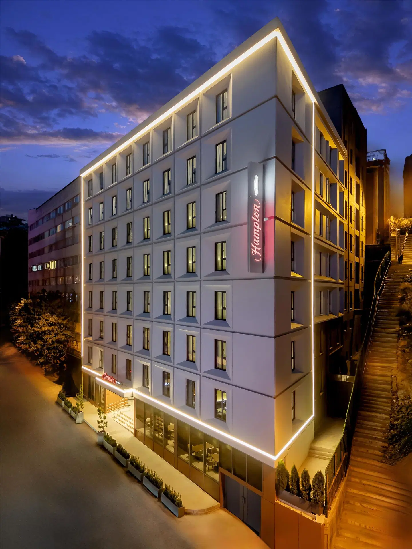 Hampton By Hilton Istanbul Sisli EXTERIOR