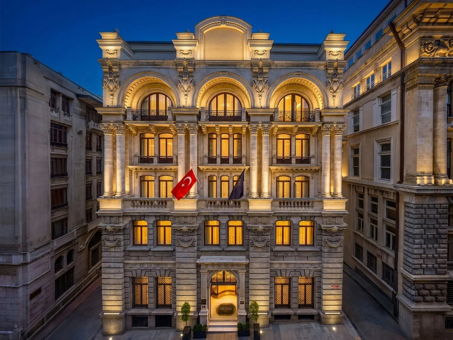 Les Temps Istanbul Karakoy, Curio Collection By Hilton LOUNGE_LOBBY