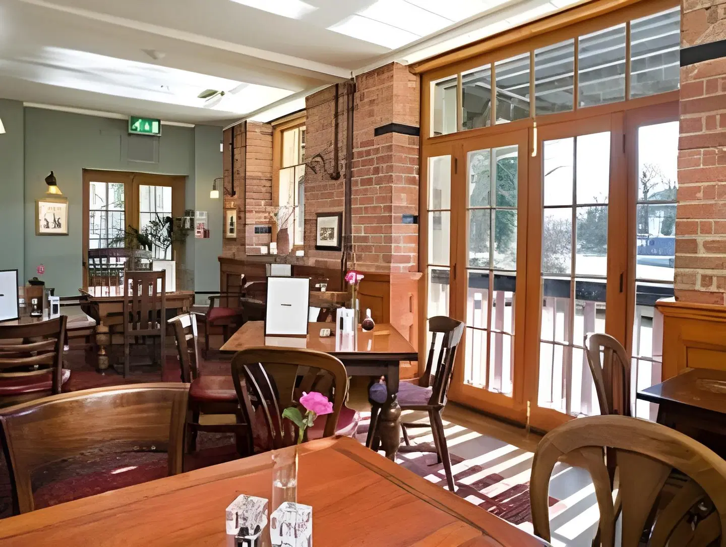 Head of the River Restaurant