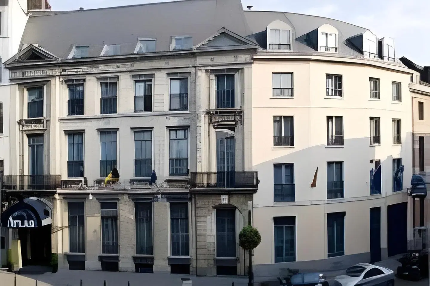 Atlas Hotel Brussels EXTERIOR