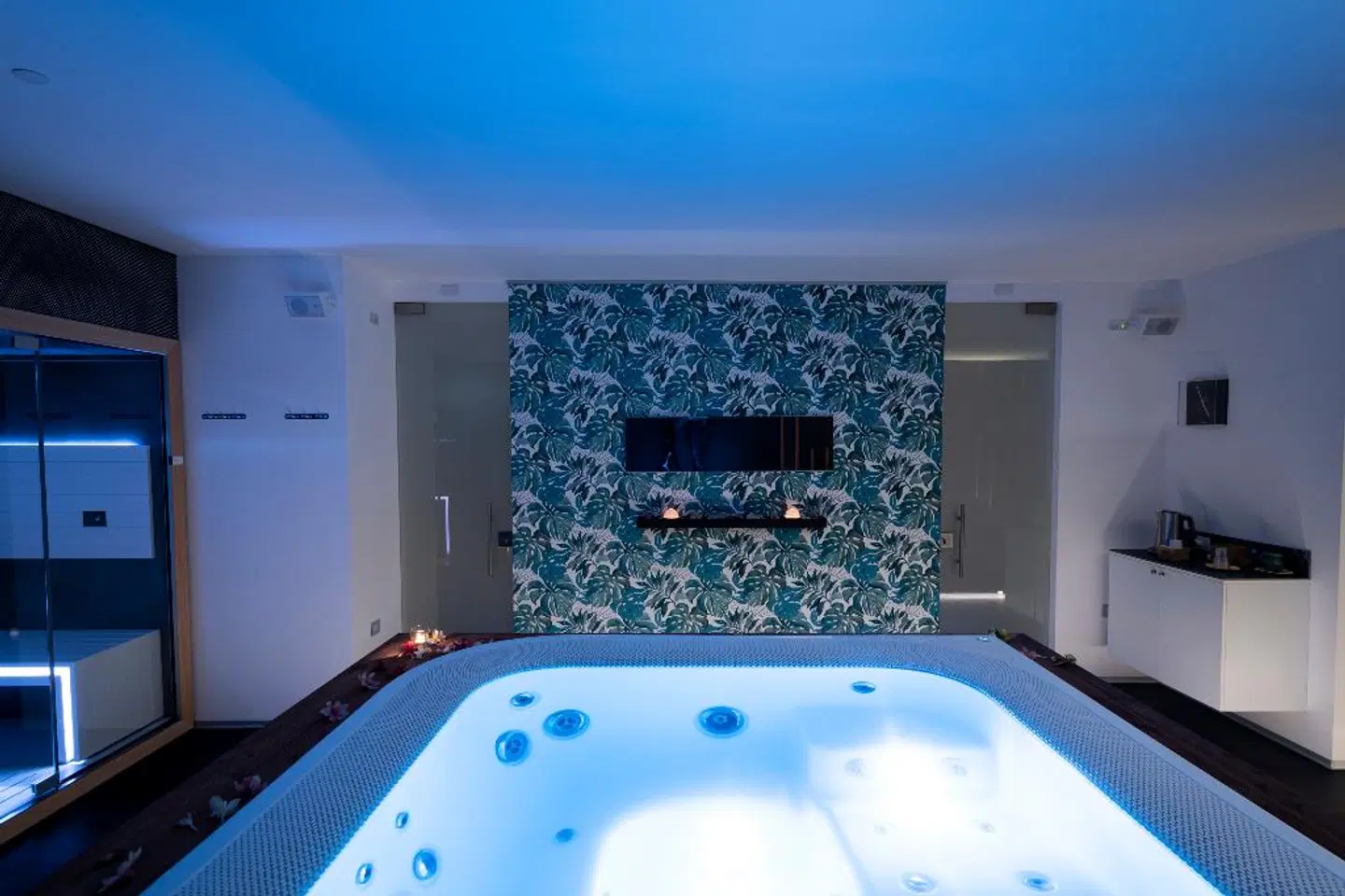 Alkamuri Posh Hotel & Spa HEALTH_BEAUTY