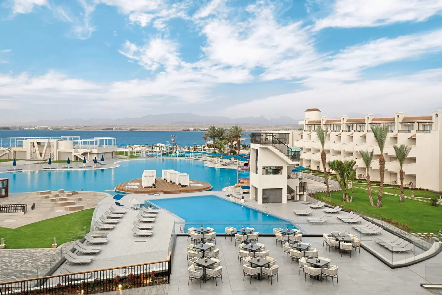 The V Luxury Resort Sahl Hasheesh OUTDOOR_POOL