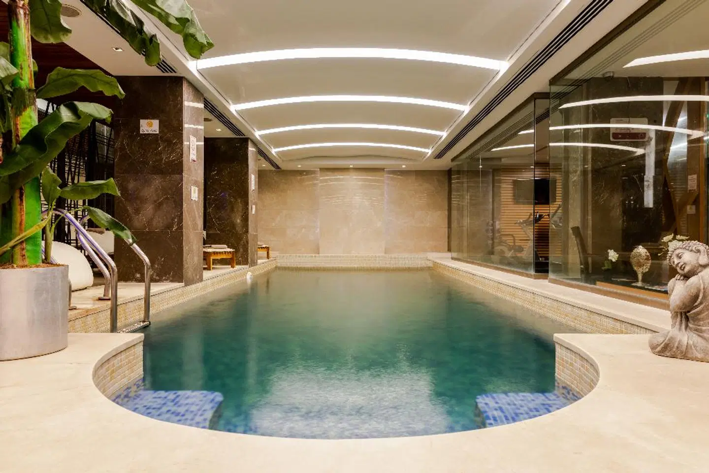 Levni Istanbul Hotel Handwritten Collection Hallenbad