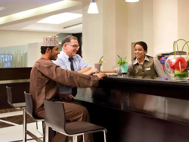 ibis Muscat Bar