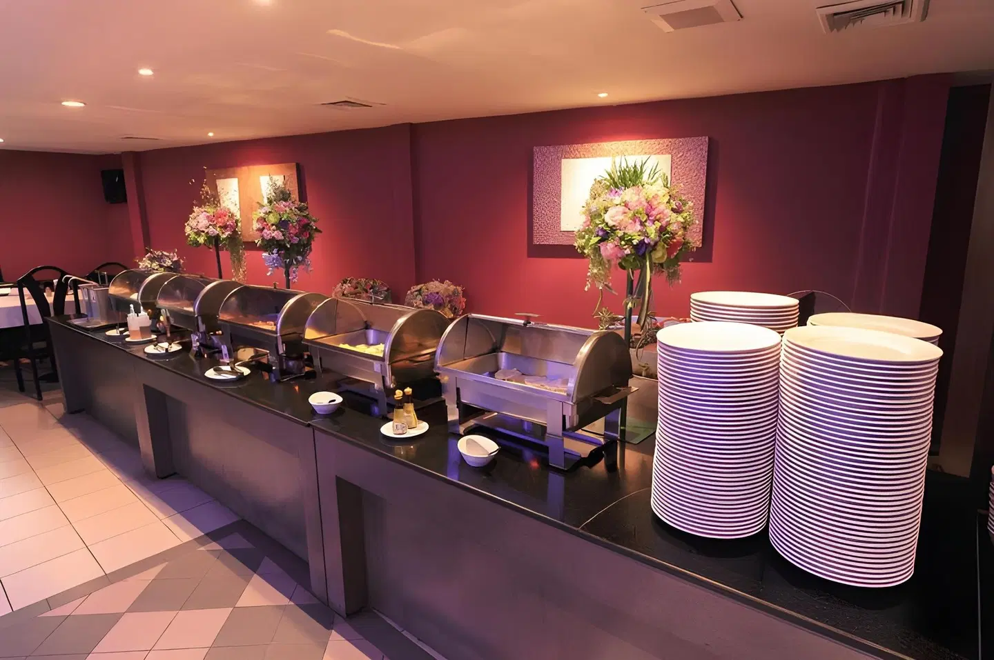 Holiday Garden Hotel & Resort Bar